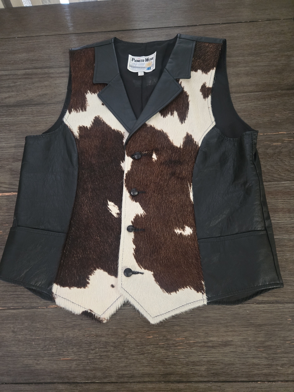 VTG Pioneer Wear Hair on Cowhide Vest Sz 40 USA Western Parkers Reno Collective